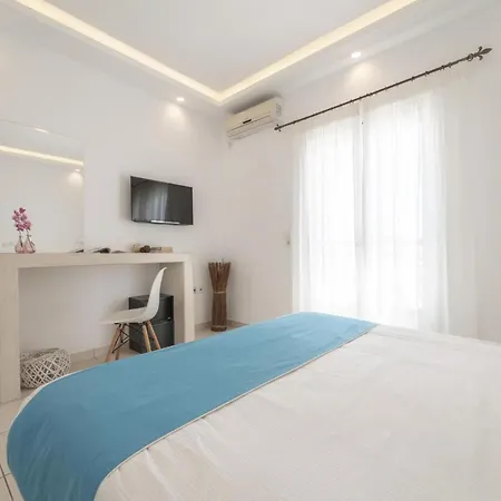 Sea View Bb 3 Guests In A Family بيت ضيافة بيريفولّوس